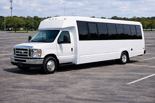 25-passenger minibus rental Rexburg TX